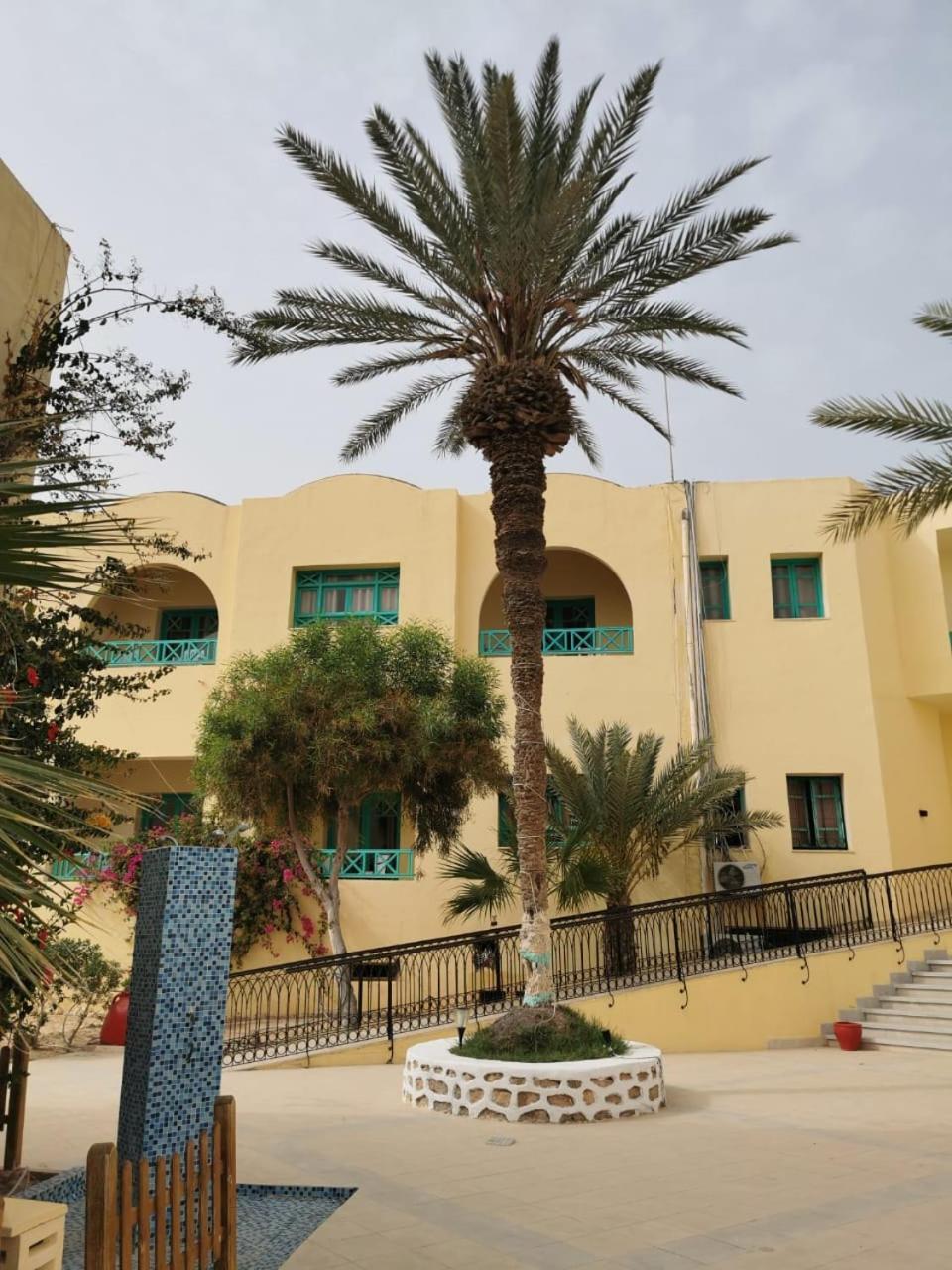 Hotel Diar Yassine Мидун Экстерьер фото